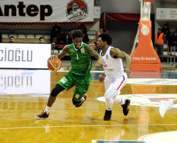 Gaziantep Basketbol- Yeşil Giresun Belediyespor: 79-78