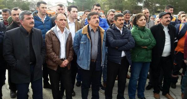 Sivas’ta Karayolları işçilerinden kadro eylemi