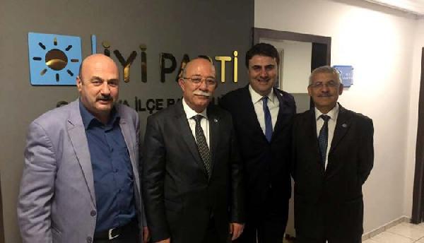Türkiye Kamu Sen Genel Başkanı Koncuk istifa etti, İYİ Parti’ye üye oldu