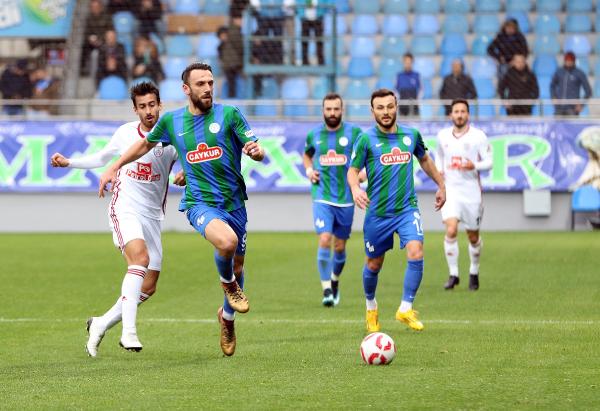 Çaykur Rizespor’un forvet oyuncusu Vedat Muriç, gol orucunu bozdu