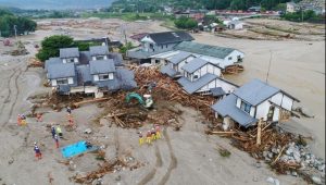 Japonya'daki şiddetli yağışlar nedeniyle bir milyondan fazla kişiye tahliye uyarısı