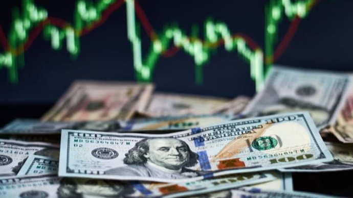 Yüksek faize rağmen dolar niçin yükseldi?