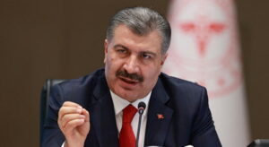 Velilerin, ailelerin ve öğretmenlerin merakla beklediği sorunun cevabı geldi. Sağlık