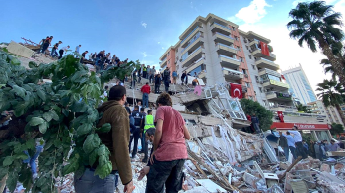İzmir depreminde vefat edenlerin sayısı 39’a yükseldi