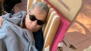 Kaçış sendromu hastalığı yüzünden ölümden dönen Mehmet Ali Erbil bir