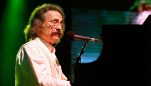 Türk müziğinin büyük ustası, piyanist, besteci, yorumcu Timur Selçuk vefat