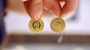 İSTANBUL (AA) – İstanbul Kapalıçarşı’da 24 ayar külçe altının gram