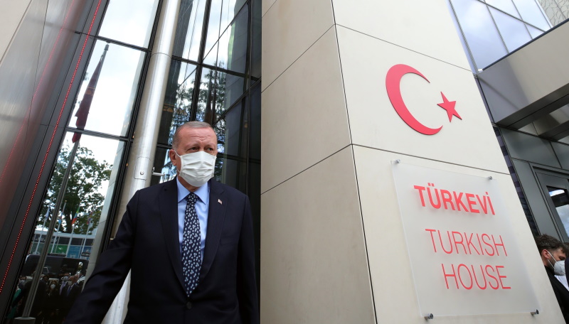 Cumhurbaşkanı Erdoğan: “Türkevi binamızın kapıları herkese açık”