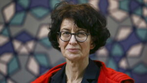 - "Şu anda mevcut tüm varyantlar için, azalan bağışıklık yanıtını