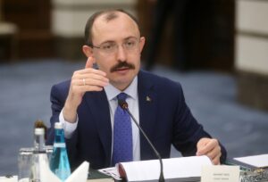 - Cumhurbaşkanı Yardımcısı Fuat Oktay başkanlığındaki toplantıda kooperatiflerin yönetim ve