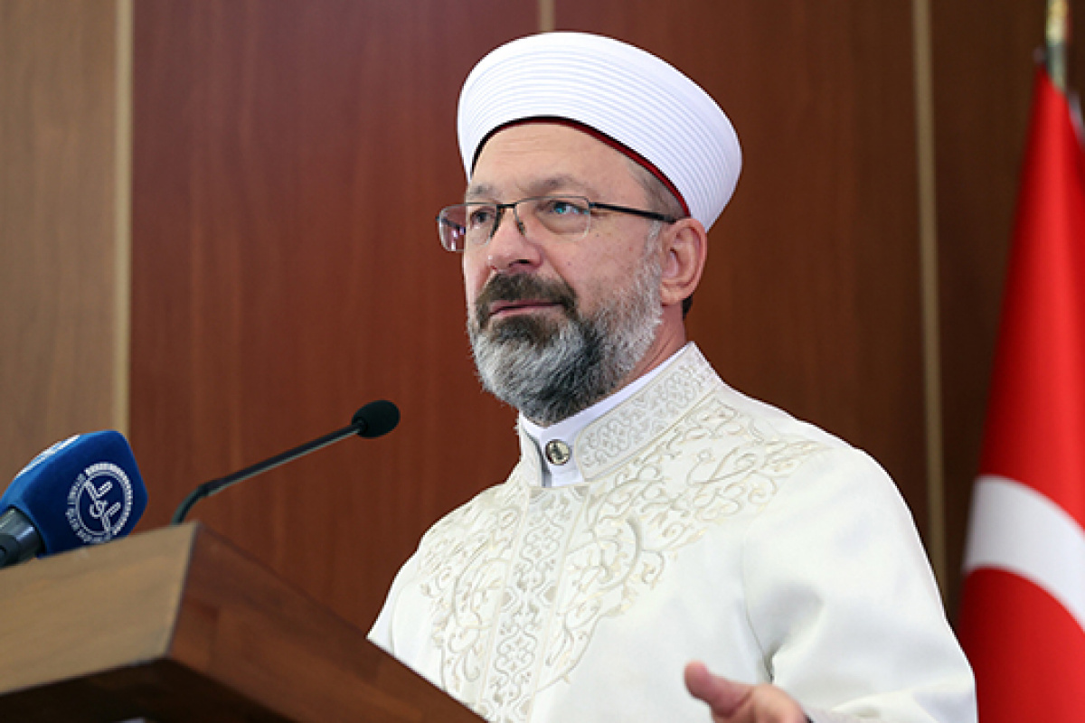 Diyanet İşleri Başkanlığı’na Ali Erbaş yeniden atandı