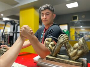 ŞANLIURFA (AA) – RAUF MALTAŞ – Bilek güreşinde Türkiye şampiyonlukları