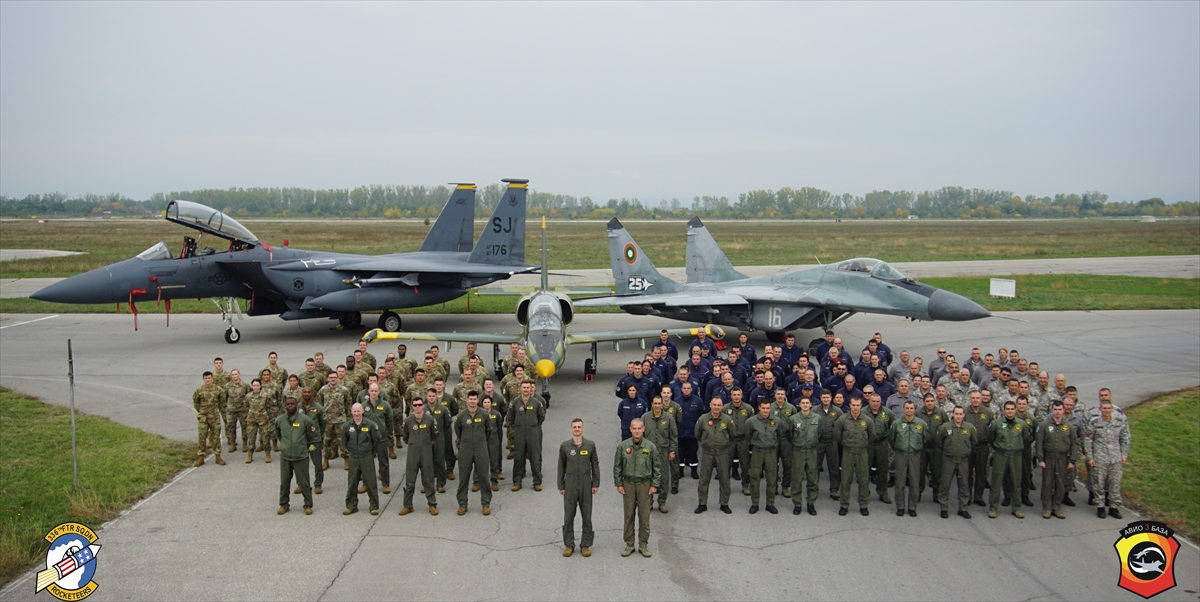 ABD'nin F-15 uçakları, tatbikat için Bulgaristan'a geldi