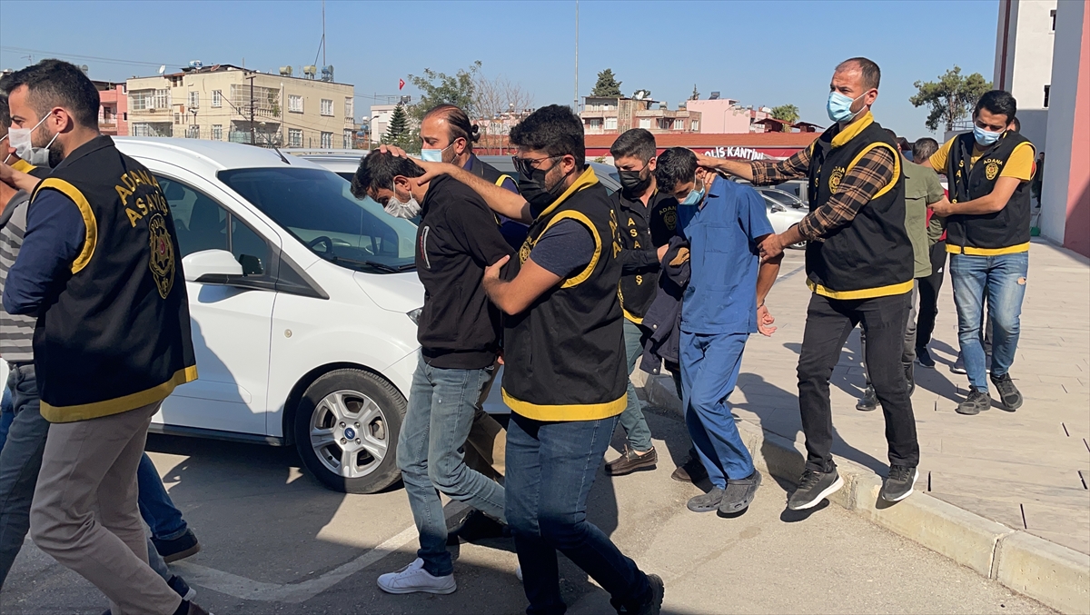 Adana merkezli dolandırıcılık operasyonunda yakalanan 6 zanlı tutuklandı