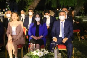 ADANA (AA) – Adana'da "Sarı gelin" ve "Gelincik" cinsi pamuklarla