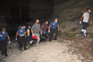 ADANA (AA) – Adana'nın merkez Çukurova ilçesinde sulama kanalında erkek