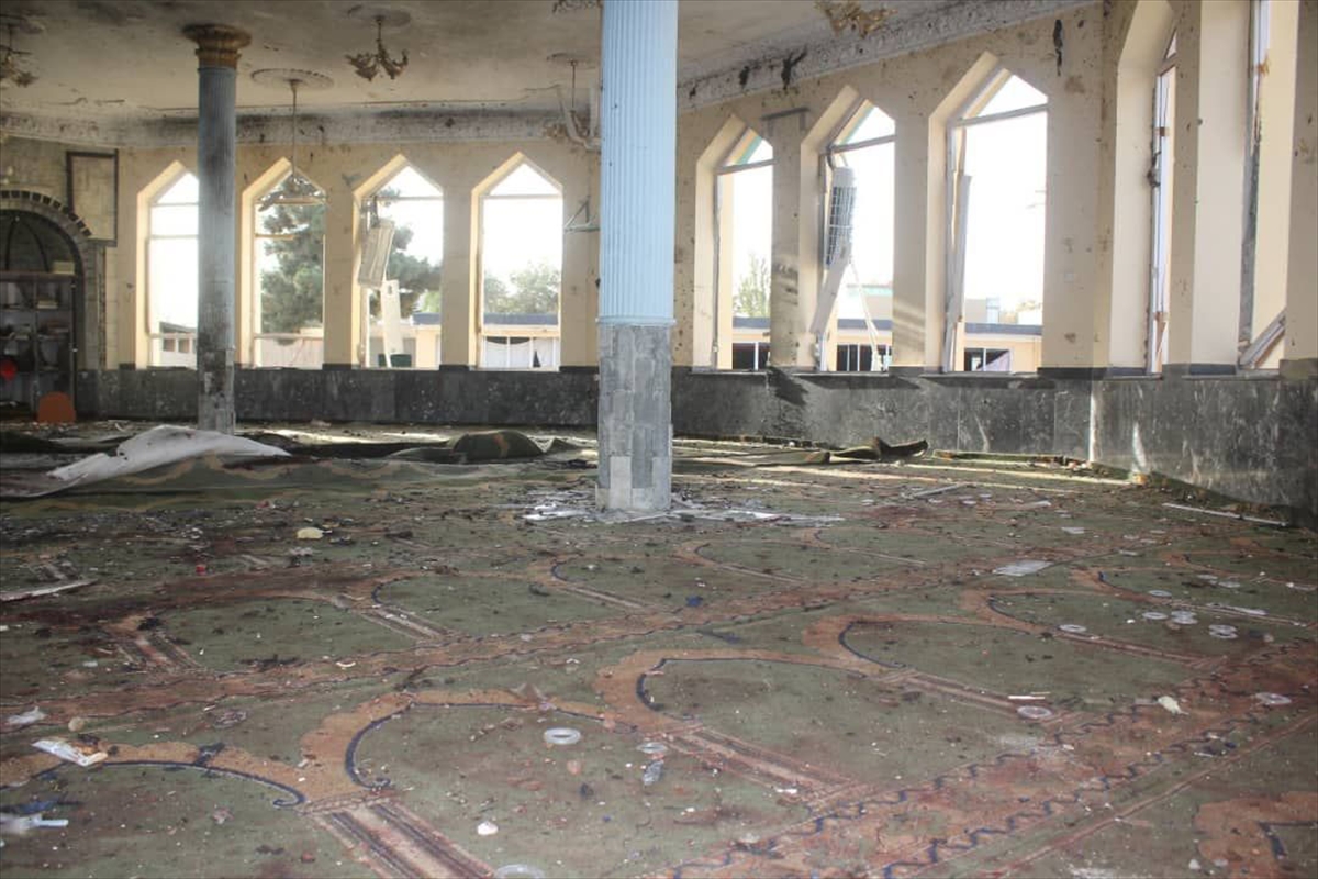 Afganistan’da camiye bombalı saldırı: Ölü sayısı 100’ü geçti