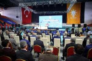 - "Türkiye'nin önünü tıkamaya çalışanlara inat yorulmayacağız, çalışacağız. Türkiye'yi boyun