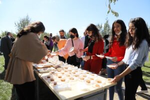 AKSARAY (AA) – Aksaray Üniversitesince (ASÜ) düzenlenen 3 gün sürecek