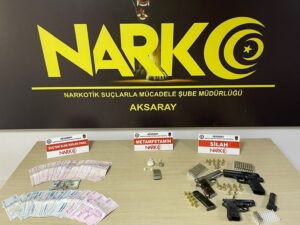 AKSARAY (AA) – Aksaray'da uyuşturucu satıcılarına yönelik operasyonda gözaltına alınan
