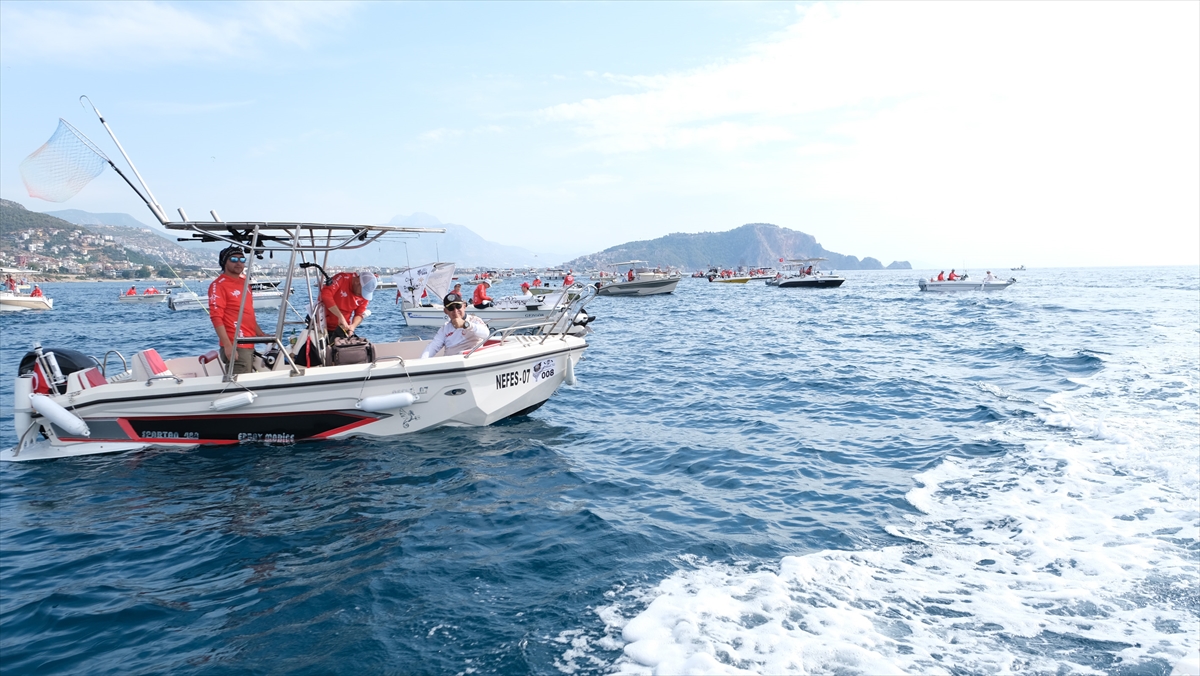 Alanya'da düzenlenen balıkçılık turnuvası sona erdi