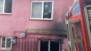 AMASYA (AA) – Amasya'da iki katlı evde çıkan yangın hasara