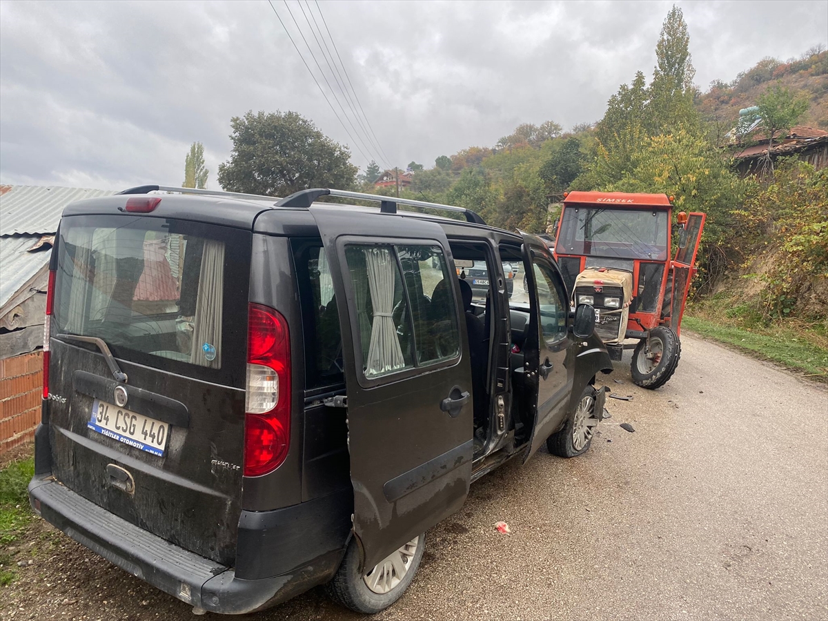 Amasya'daki trafik kazasında 3 kişi yaralandı