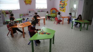 Milli Eğitim Bakanı Mahmut Özer, anaokullarındaki karantina süresinin 14 günden