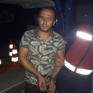 ANTALYA (AA) – Antalya'nın Manavgat ilçesinde bir kişi, alacak verecek