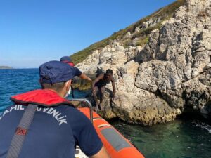 AYDIN (AA) – Aydın'ın Kuşadası ilçesi açıklarında Yunanistan unsurlarınca Türk