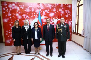 BAKÜ (AA) – Türkiye Cumhuriyeti'nin kuruluşunun 98'inci yıl dönümü Azerbaycan'ın