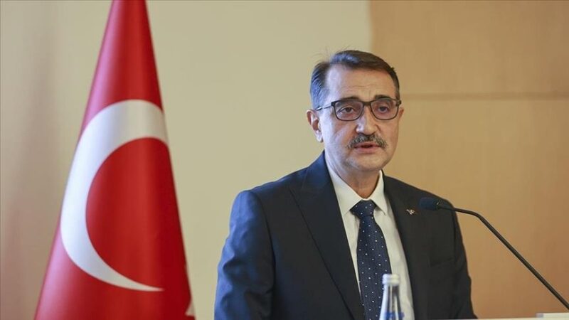 “Azerbaycan’la 11 milyar metreküplük ilave doğal gaz ticaret anlaşması yapıldı”