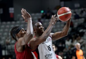 - Beşiktaş Icrypex: 68 - Gaziantep: 70