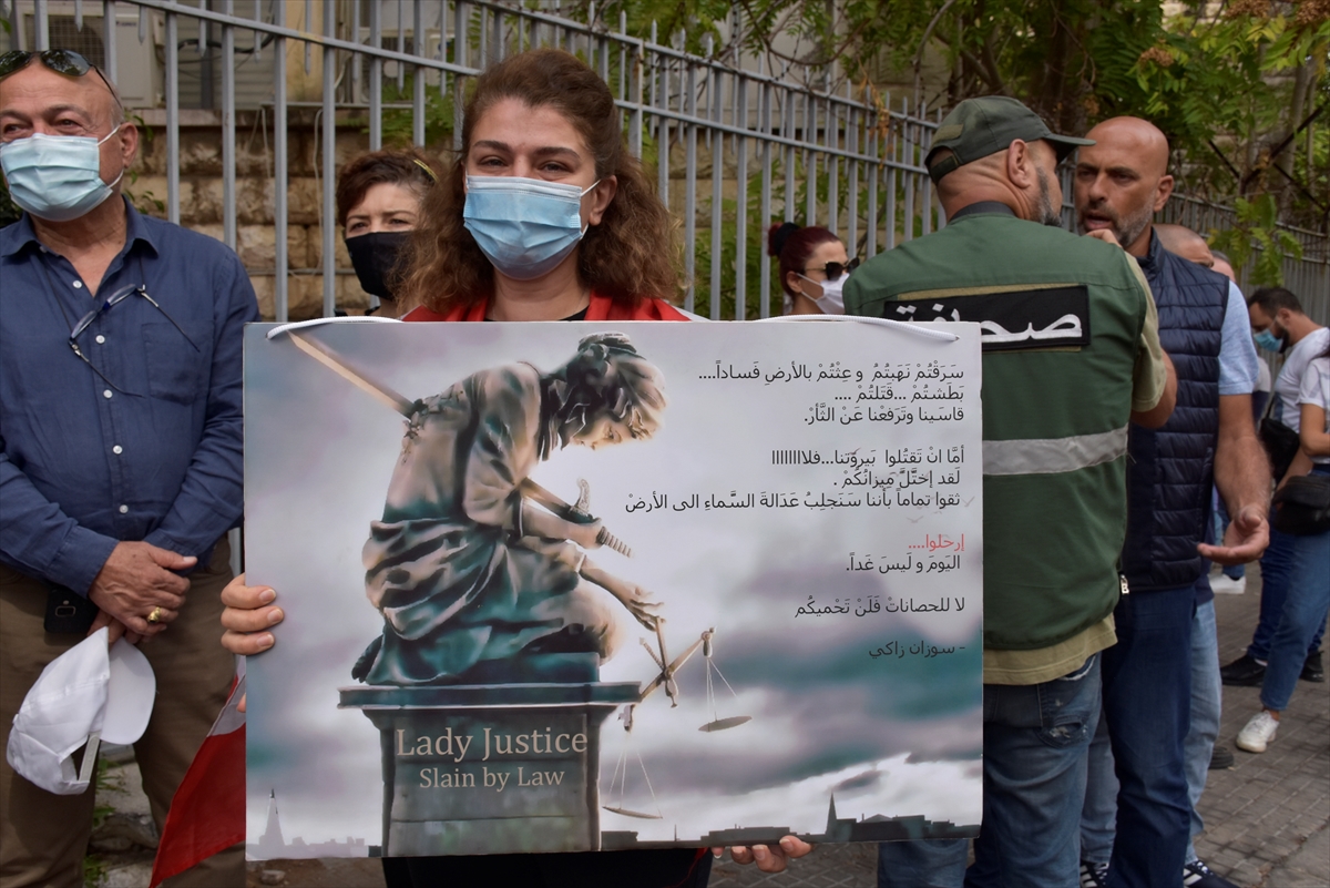 Beyrut Limanı'ndaki patlamanın soruşturması Mikati hükümetinde çatlağa yol açtı