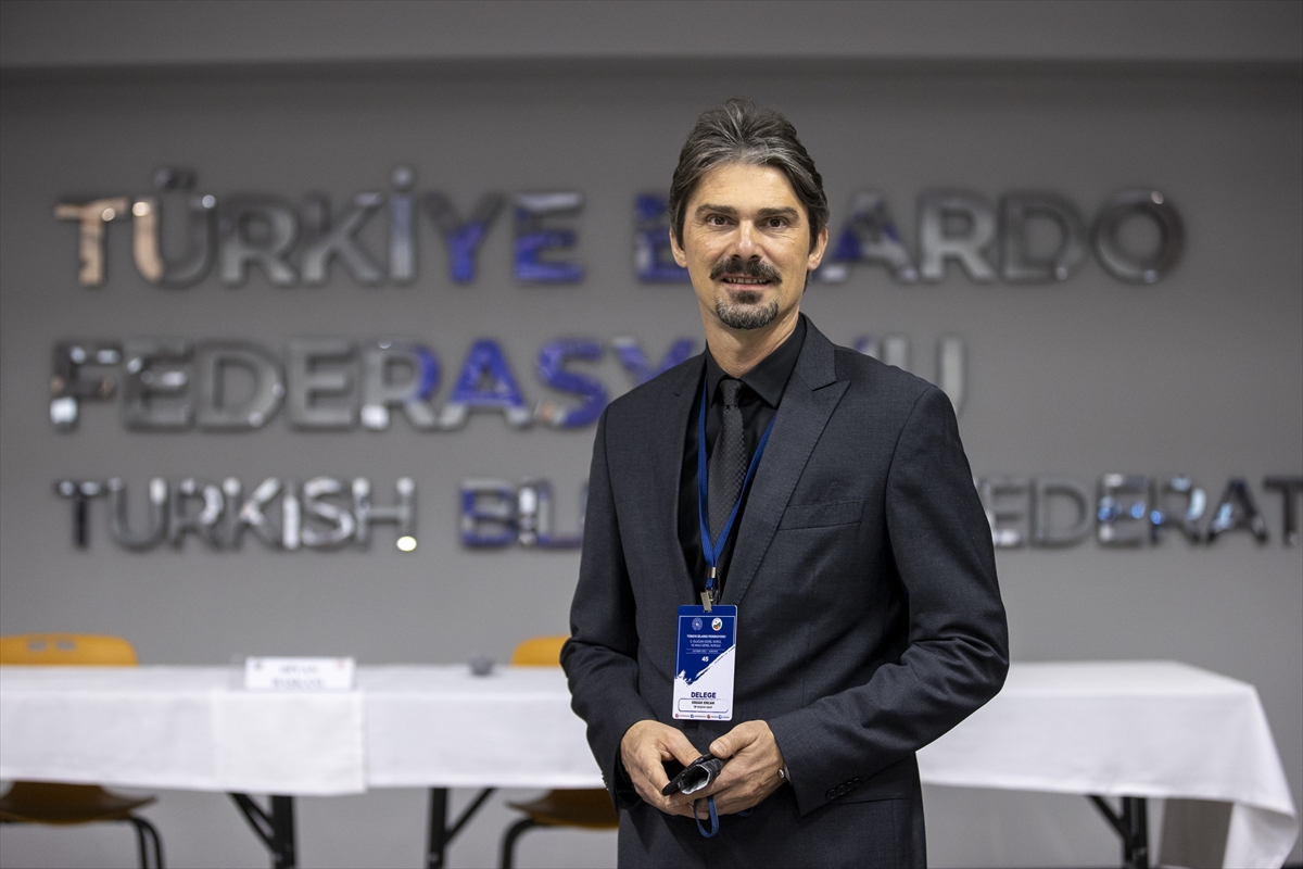 Bilardo Federasyonunda Ersan Ercan yeniden başkan seçildi