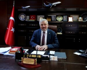 - "Aşılanmamış her bir kişi, henüz aşılanma dönemine erişmemiş ya