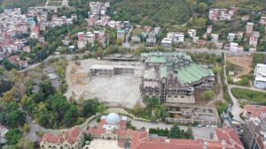 - Çekirge Teras Projesi kapsamında 6 blok, 36 daire, 250