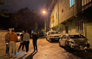 BURSA (AA) – Bursa'da kundaklama sonucu bir otomobilde çıkan yangın