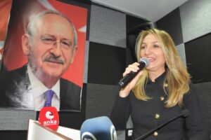 BİLECİK (AA) – CHP Kadın Kolları Genel Başkanı Aylin Nazlıaka,