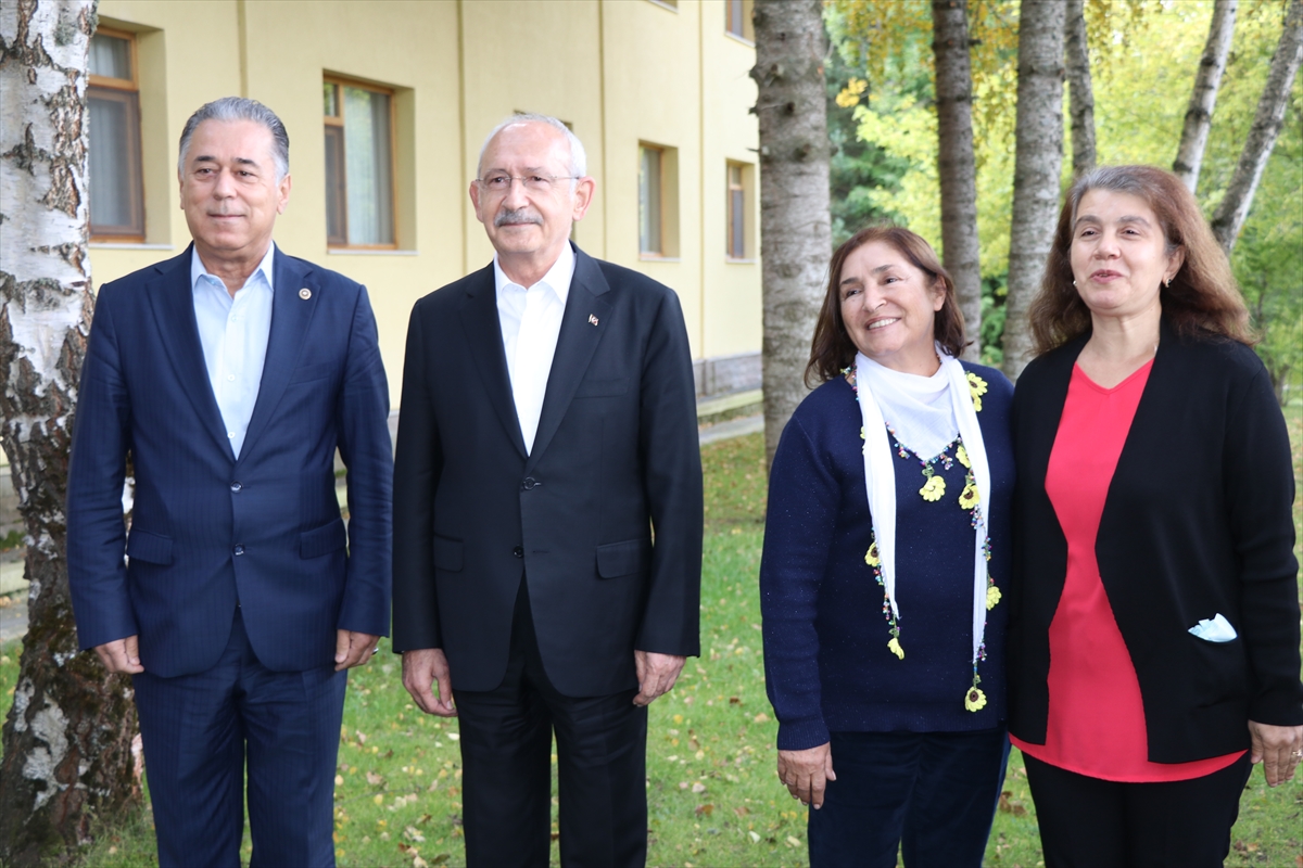 CHP'nin Abant kampı sona erdi