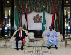 Türkiye Cumhurbaşkanı Recep Tayyip Erdoğan ve Nijerya Cumhurbaşkanı Muhammed Buhari