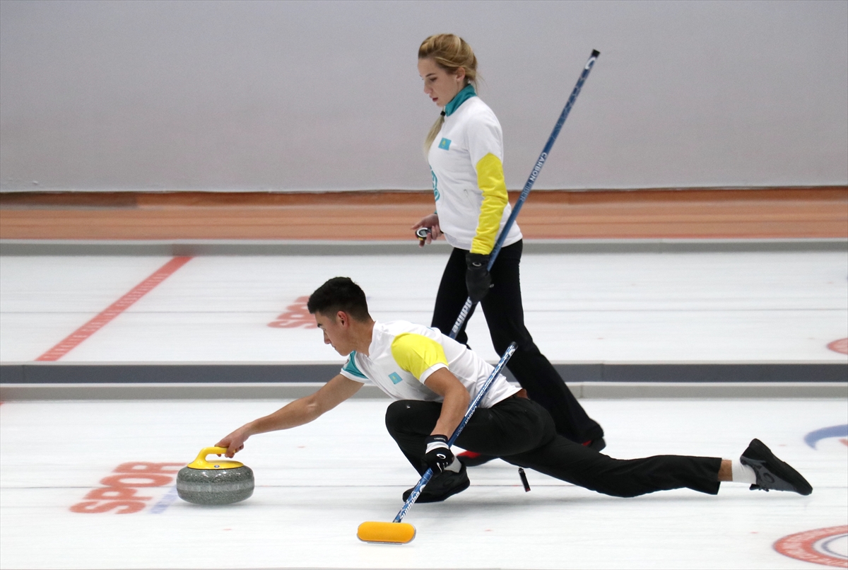 Curlingde 2022 Kış Olimpiyat Oyunları ön eleme müsabakaları