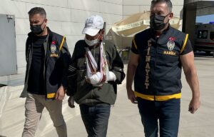 MANİSA (AA) – Manisa'nın Yunusemre ilçesinde, damadını bıçakla öldürdüğü öne