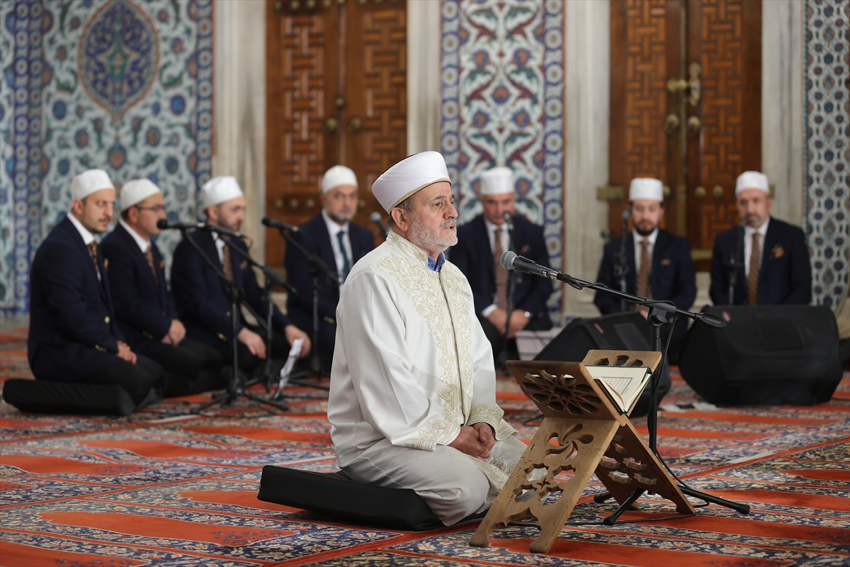 Diyanet İşleri Başkanı Erbaş, Selimiye Camisi'nde hutbe irat etti: