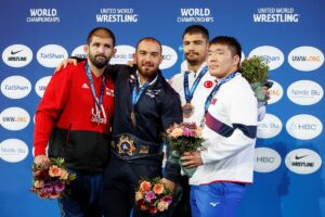 - Taha Akgül ve Ferdi Eryılmaz bronz madalya kazandı