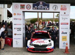 İZMİR (AA) – Shell Helix 2021 Türkiye Ralli Şampiyonası'nın 4.