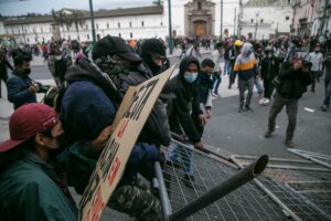 BOGOTA (AA) – Güney Amerika ülkesi Ekvador'da, hükümet karşıtı protestolarda