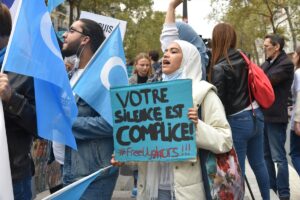 PARİS (AA) – Fransa'da Uygur Türkleri, Çin Halk Cumhuriyeti'nin kuruluşunun