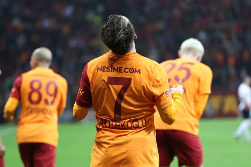 Galatasaray’ın forma sırt sponsoru belli oldu