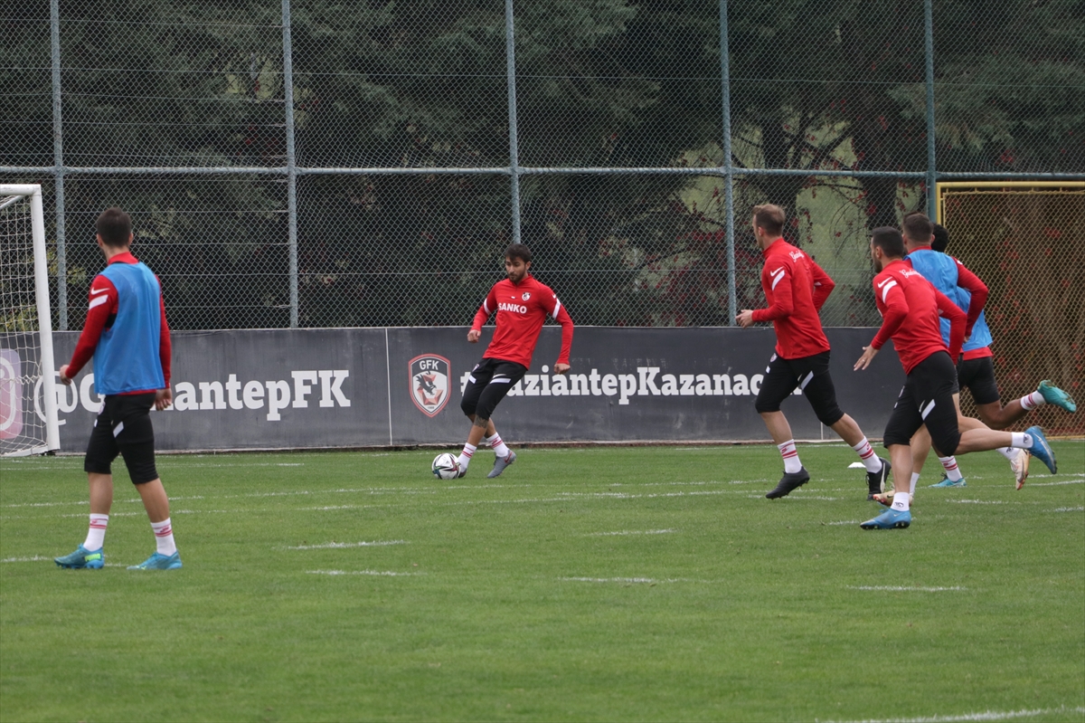 Gaziantep FK Teknik Direktörü Erol Bulut yeni bir başlangıçı hedefliyor: